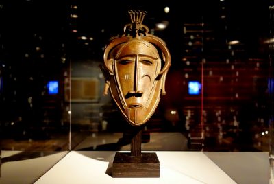 Parlons d&rsquo;actualité : la restitution du patrimoine africain